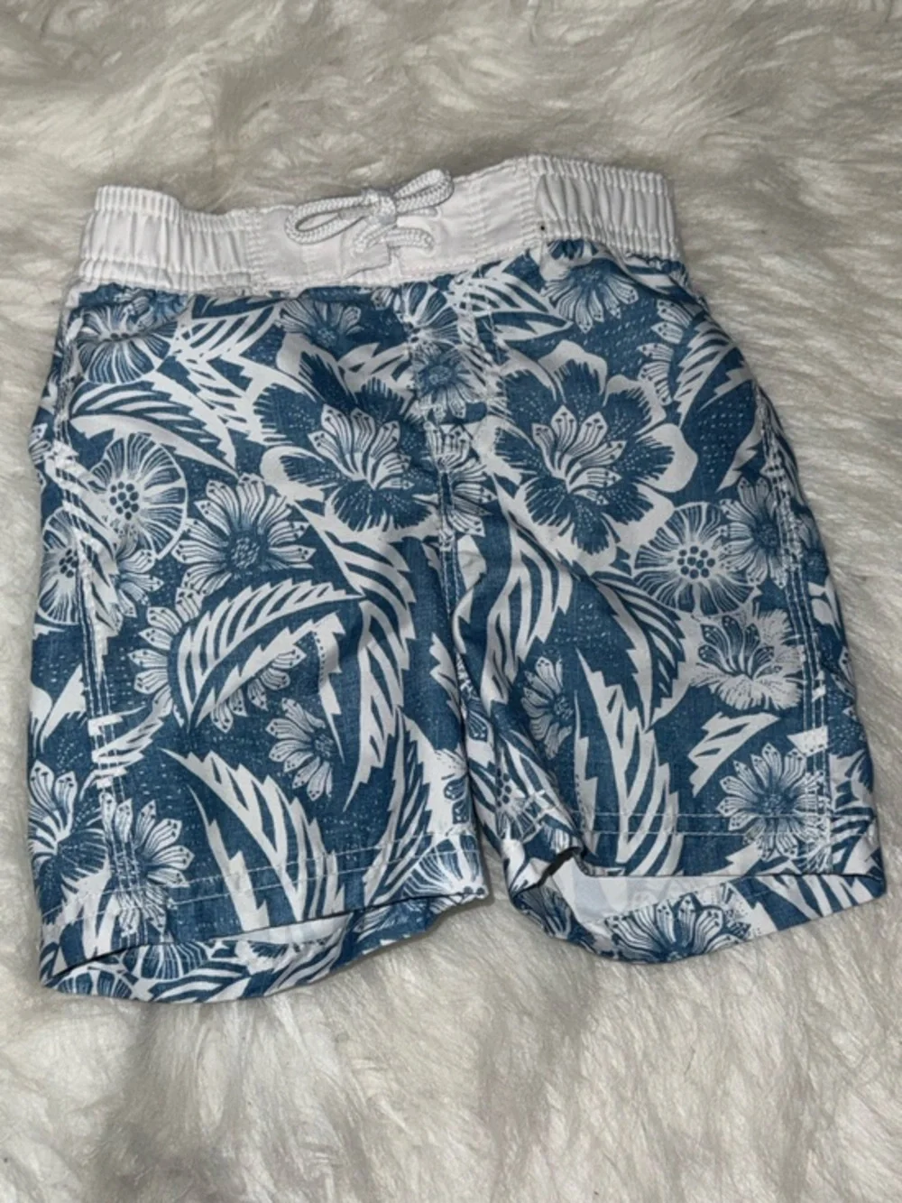 Old Navy boys swim trunks size 18-24 months